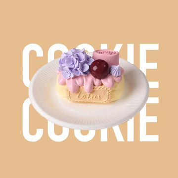 [Pre-order:ships in 7 days] Hydrangea Cherry Cookie Tart Squishy Toy