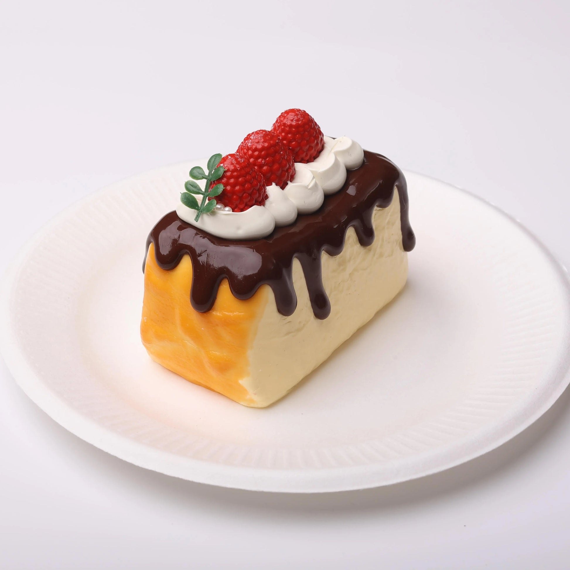 Raspberry Basque Cake Squishy Toy CREAMY TREE