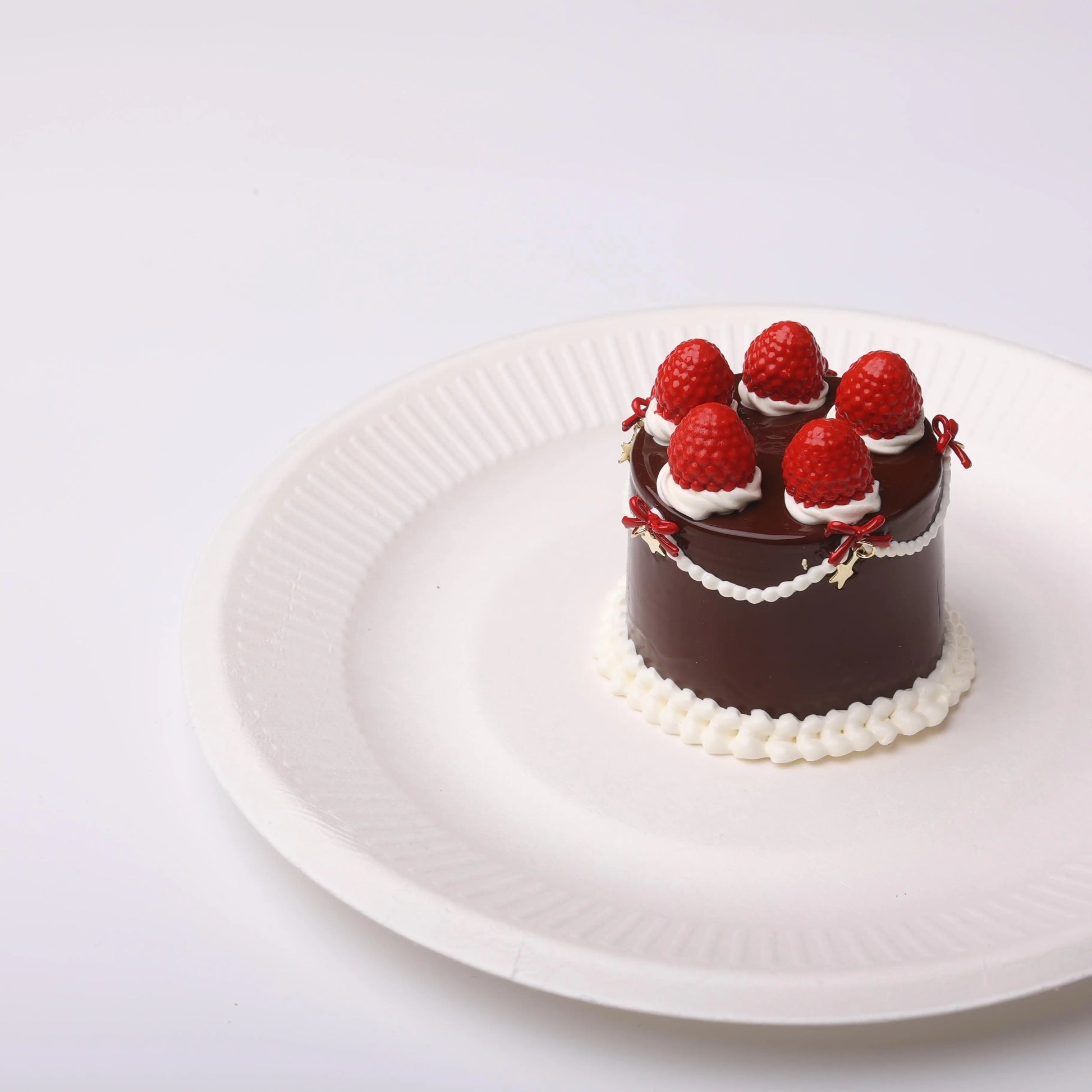 Chocolate Strawberry Mini Cake Squishy Toy CREAMY TREE