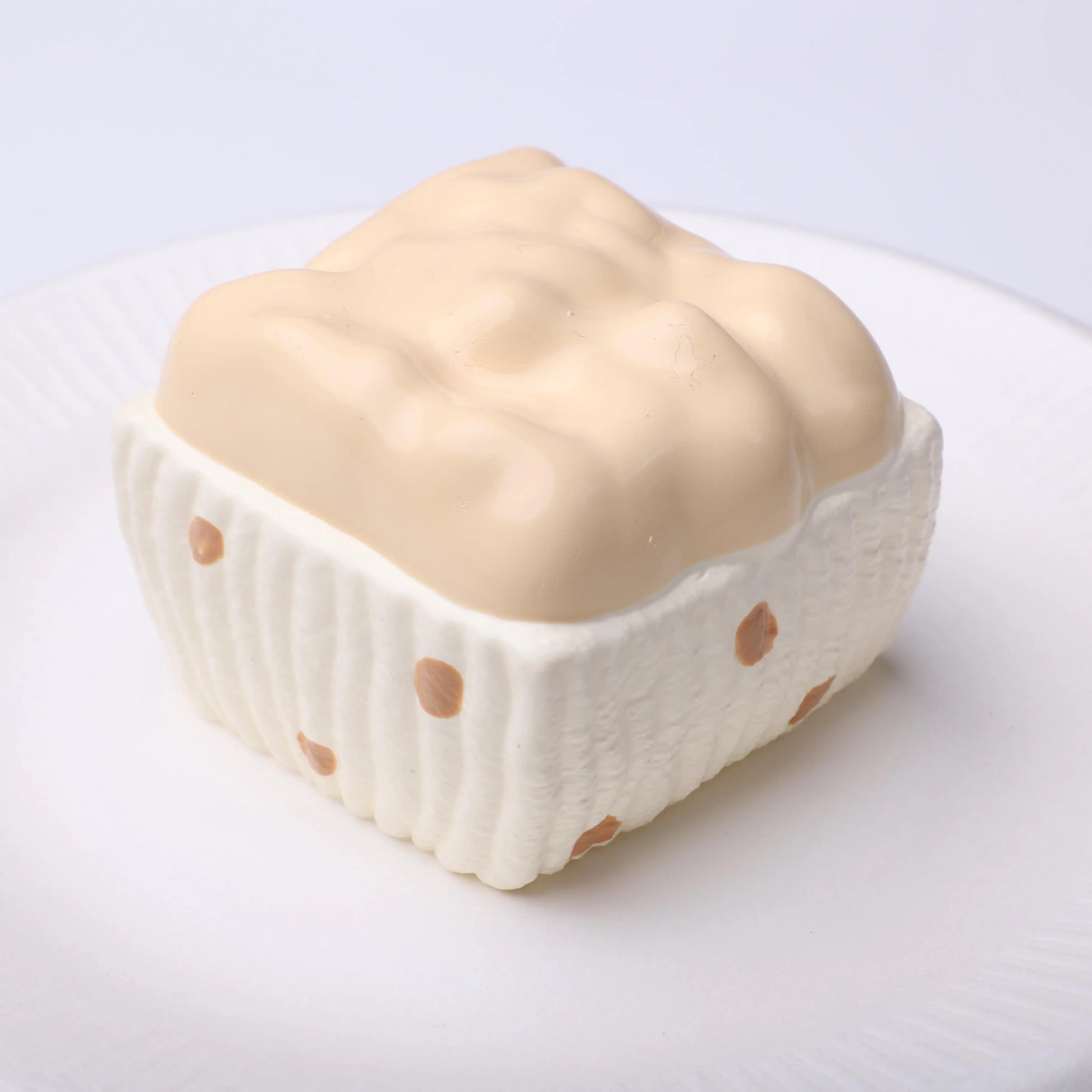 Coffee-Colored Polka Dot Ice Cream Cupcake Squishy Toy CREAMY TREE