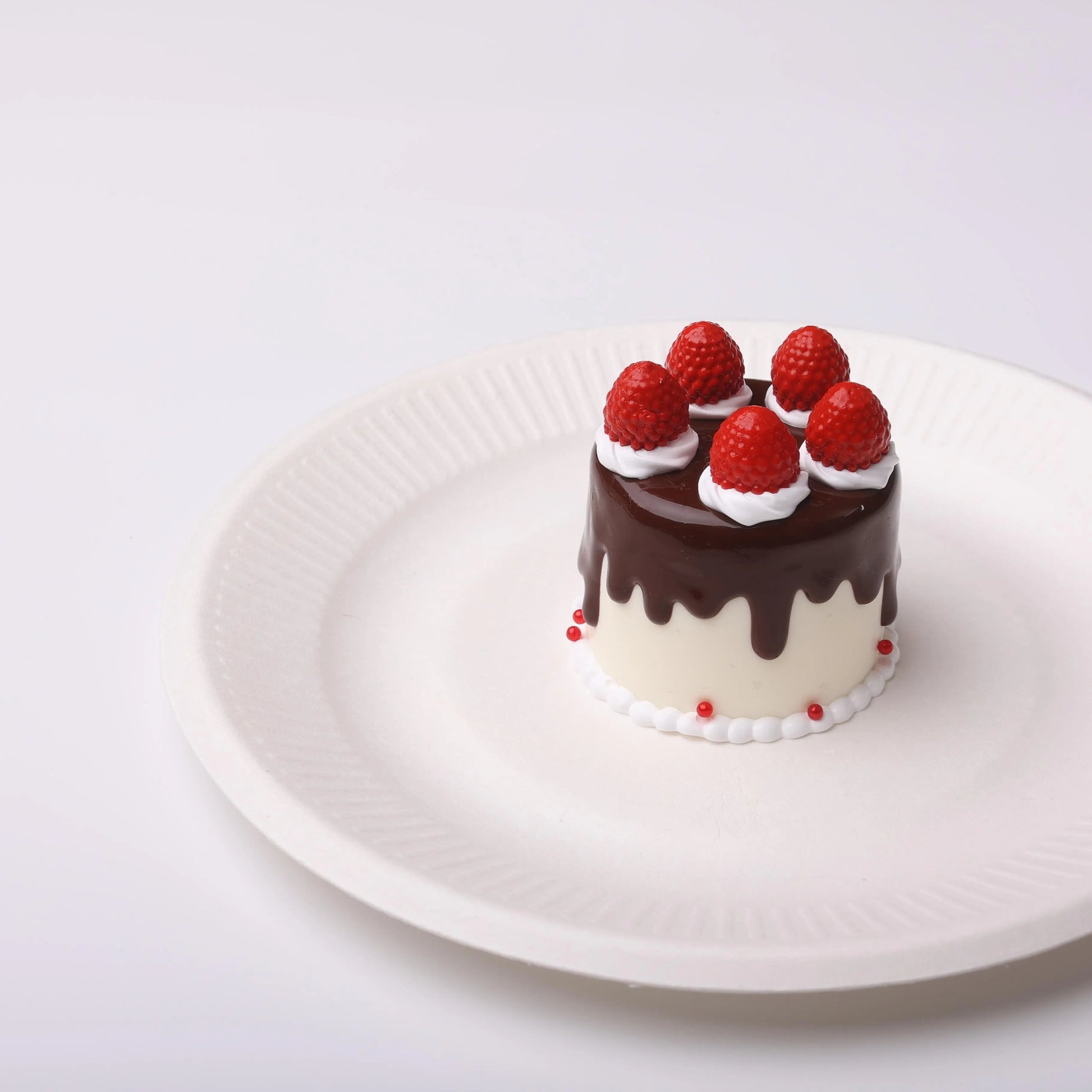 Chocolate Drizzle Strawberry Mini Cake Squishy Toy CREAMY TREE