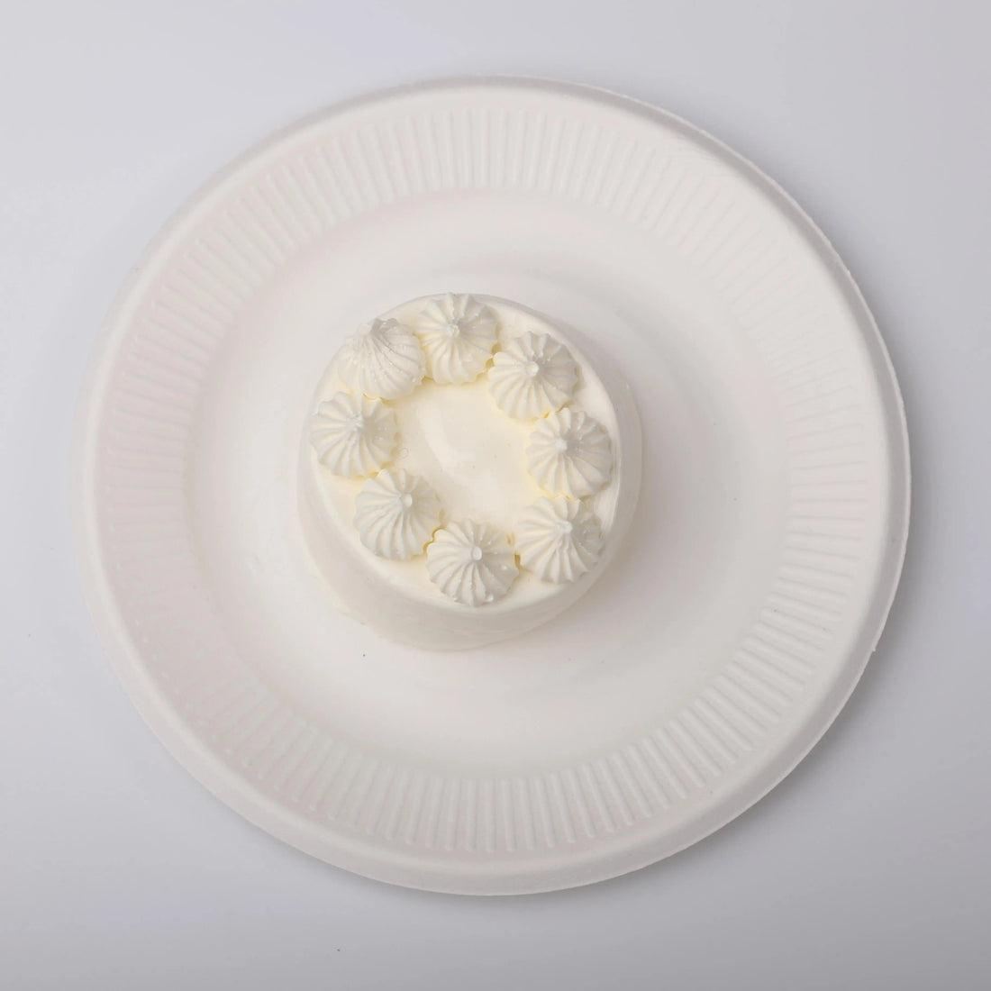 White Cream Winter Mini Cake Squishy Toy