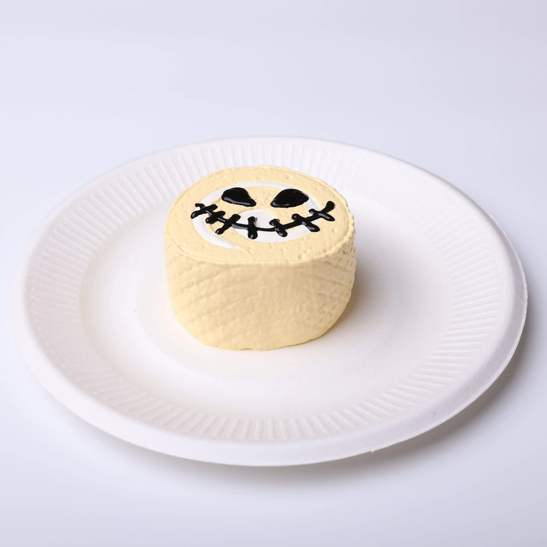 (Halloween Limited) Creamy Tree Halloween Horror Cake
