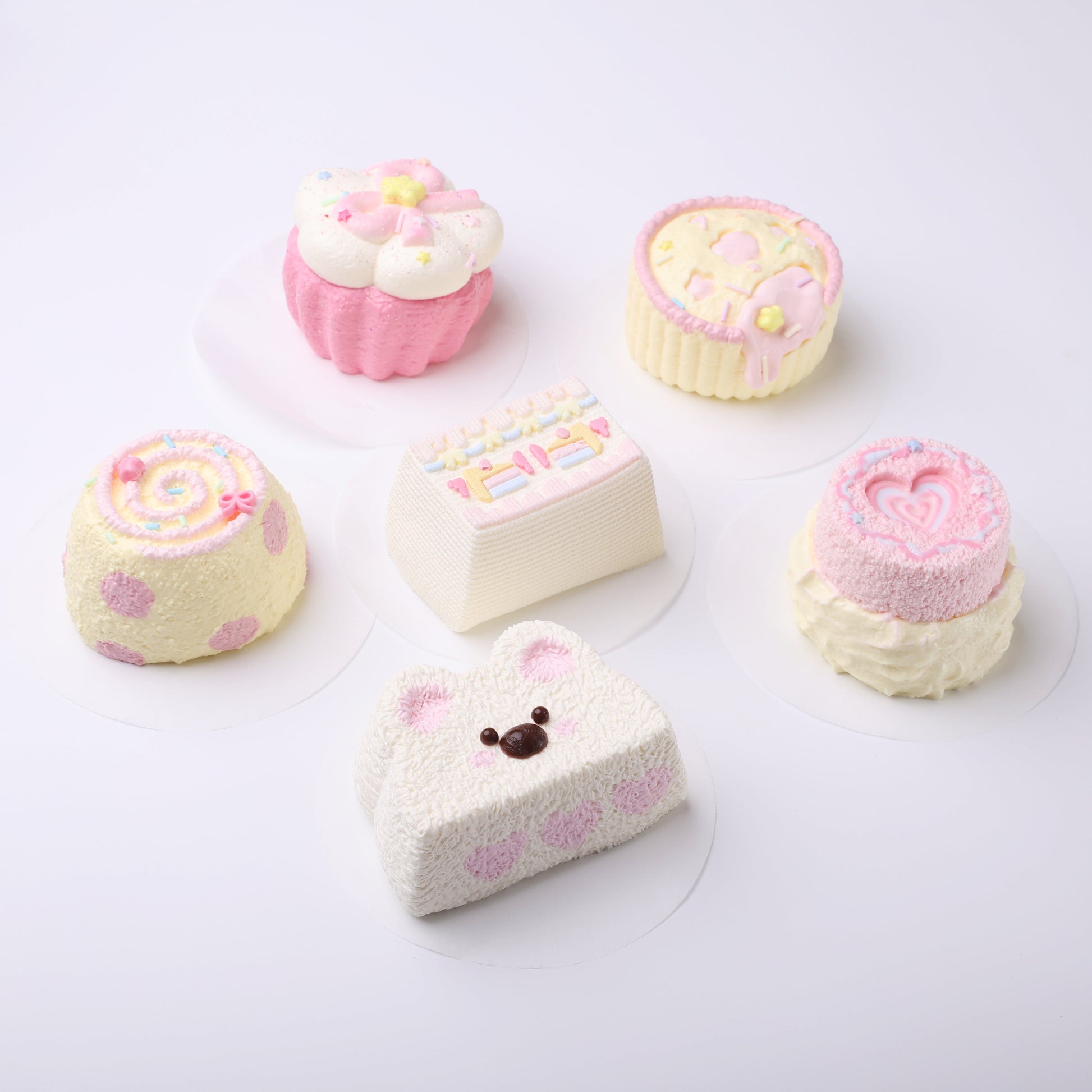【CT288】Spotty Pudding Squishy Toy CREAMY TREE