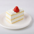 The details of Creamy Tree Strawberry Filled Cake Squishy Toy