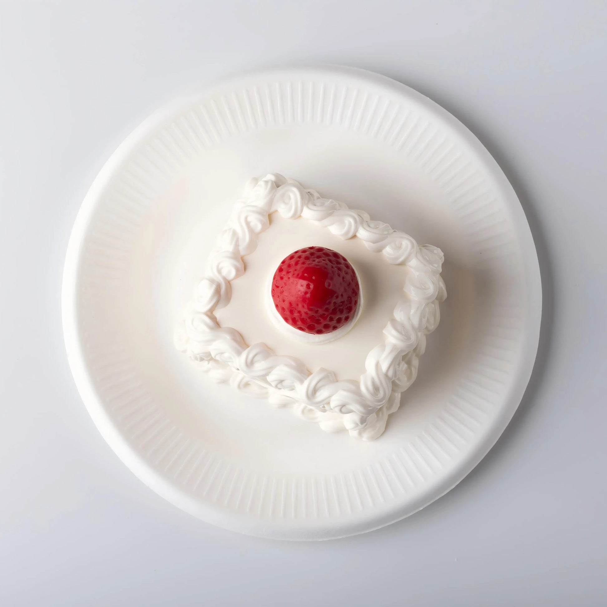 Top view of Creamy Tree Berry Cream Cube Squishy Toy