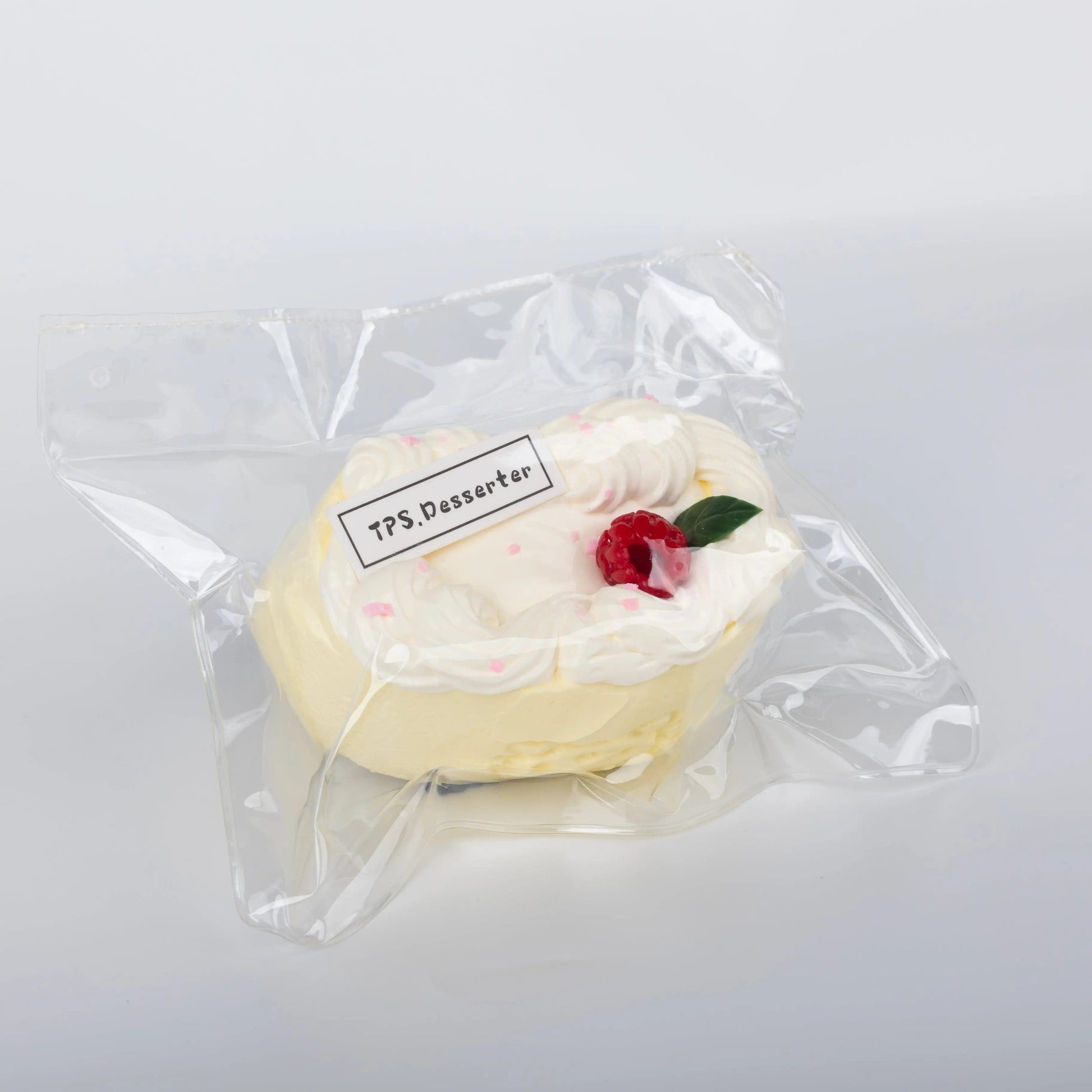 CREAMY TREE Berry Cream Roll Squishy Toy