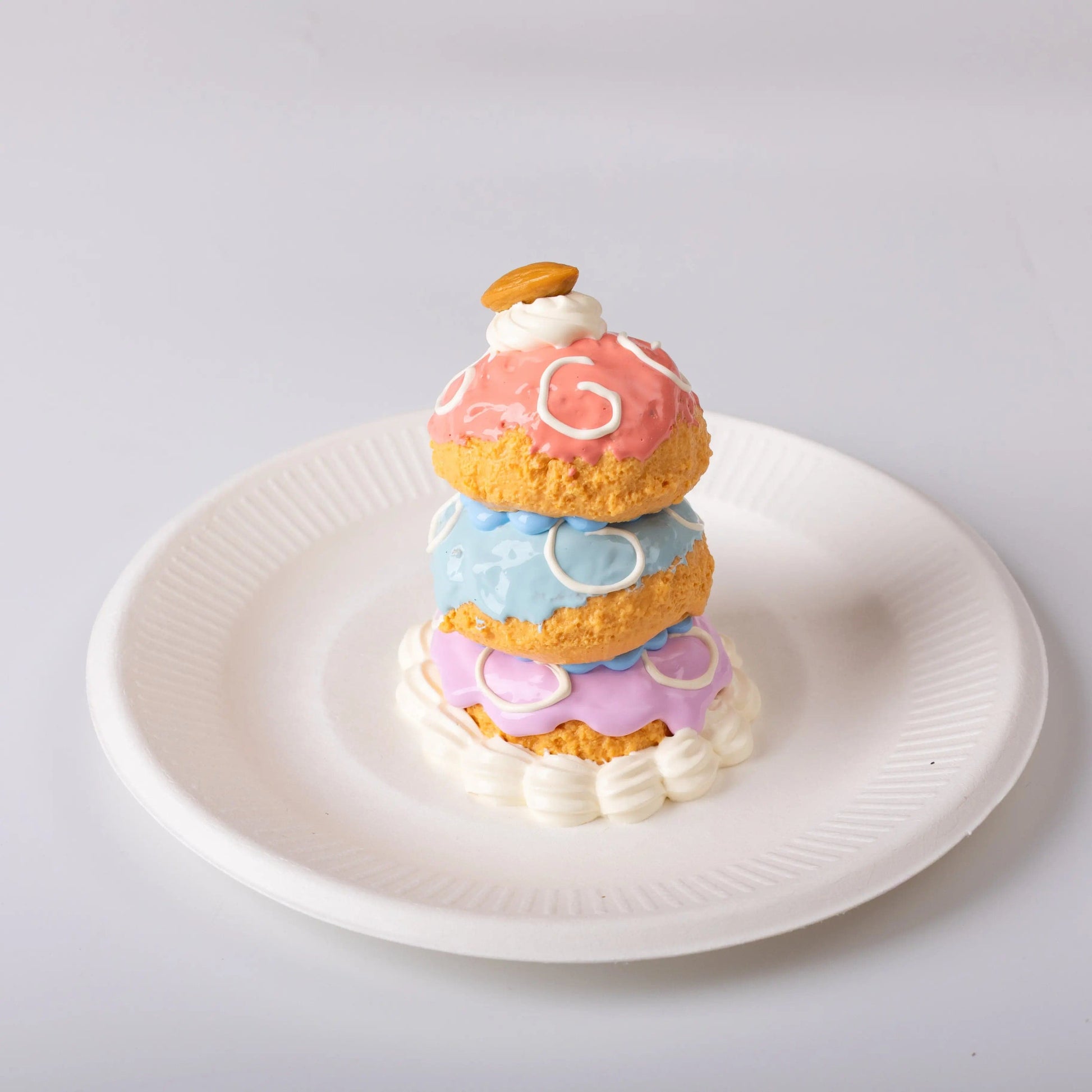 CREAMY TREE Budapest Cream Puff Squishy Toy