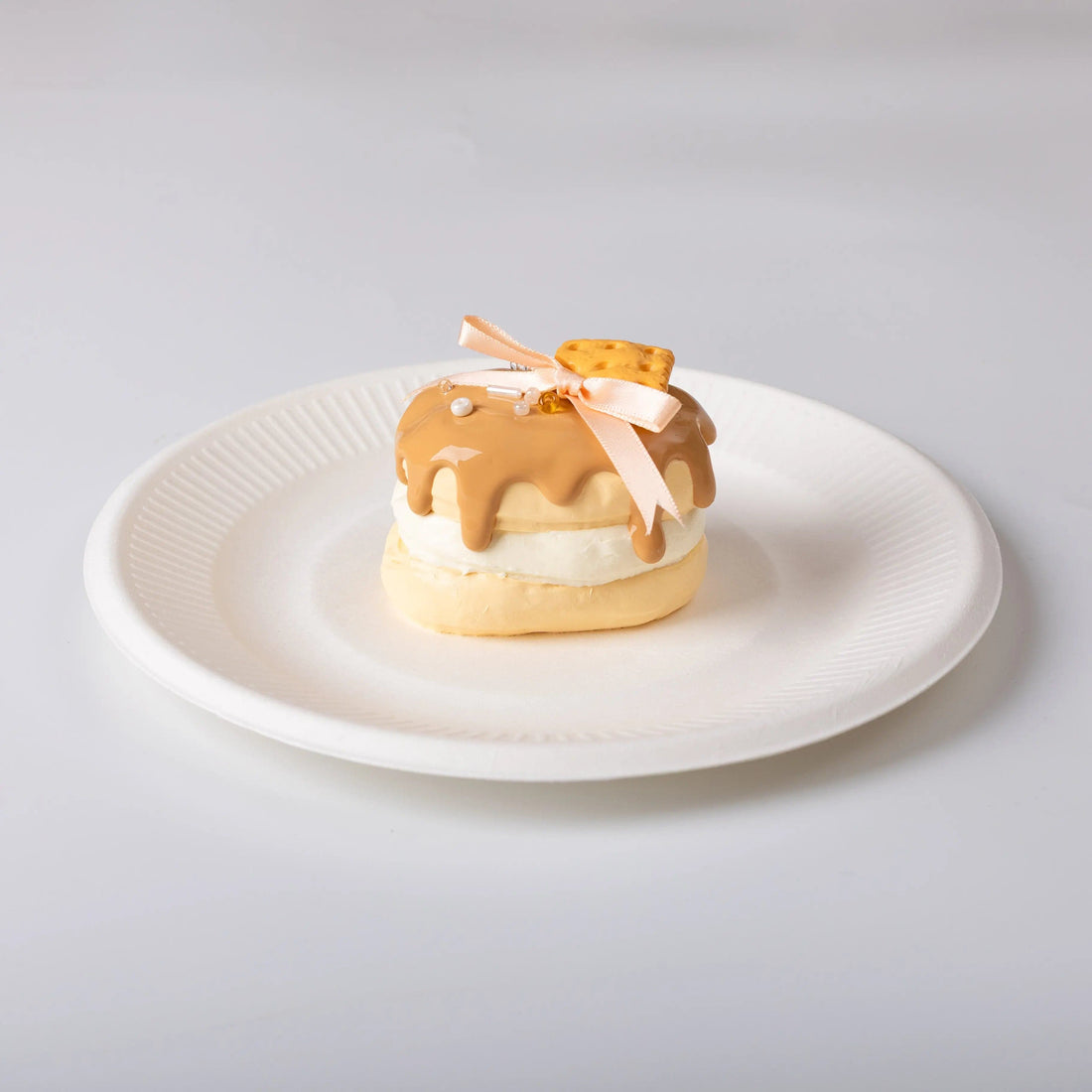 CREAMY TREE Caramel Sandwich Cookie Squishy Toy