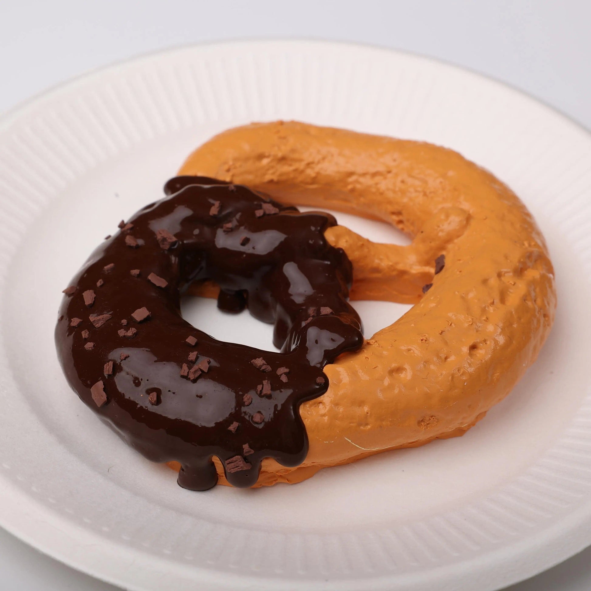 CREAMY TREE Chocolate Pretzel Bun Squishy Toy