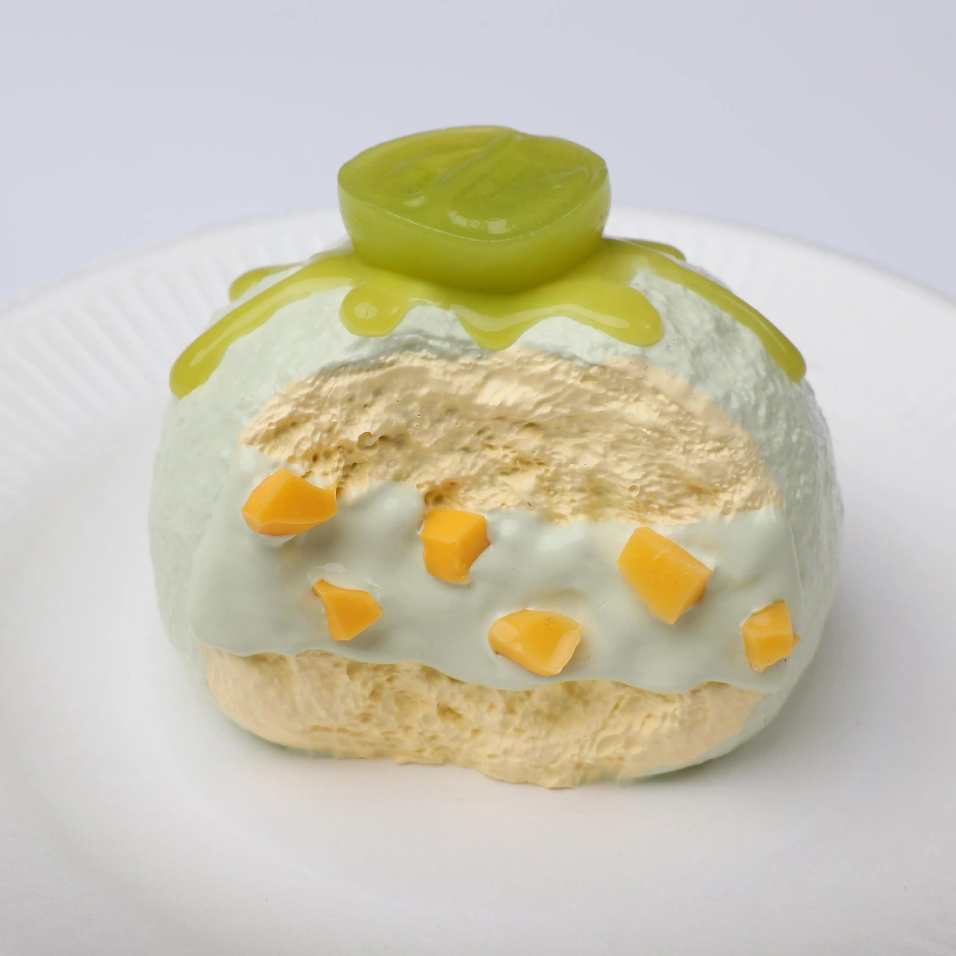 CREAMY TREE Creamy Tree White Chocolate Cream Squeeze Toy