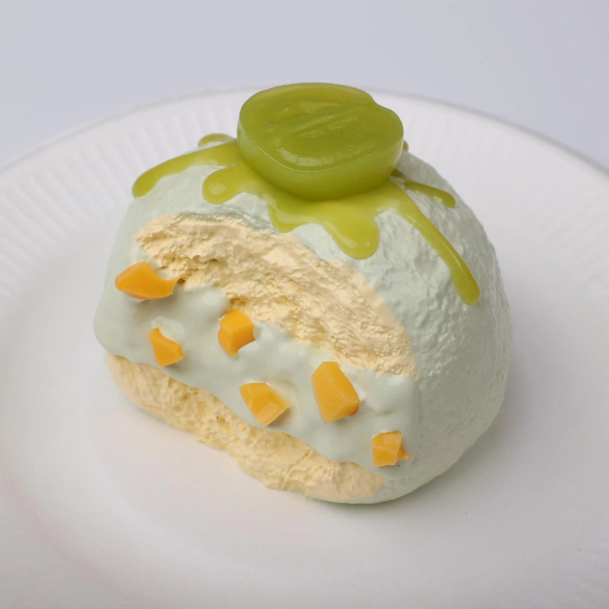 CREAMY TREE Creamy Tree White Chocolate Cream Squeeze Toy