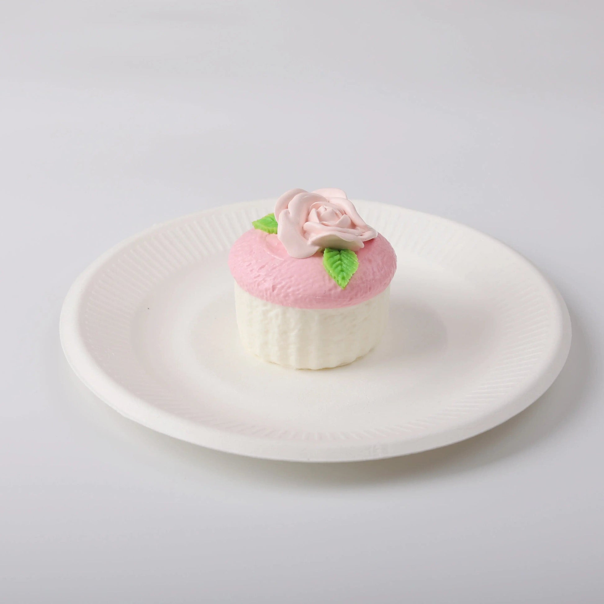 CREAMY TREE Floral Cupcake Squishy Toy