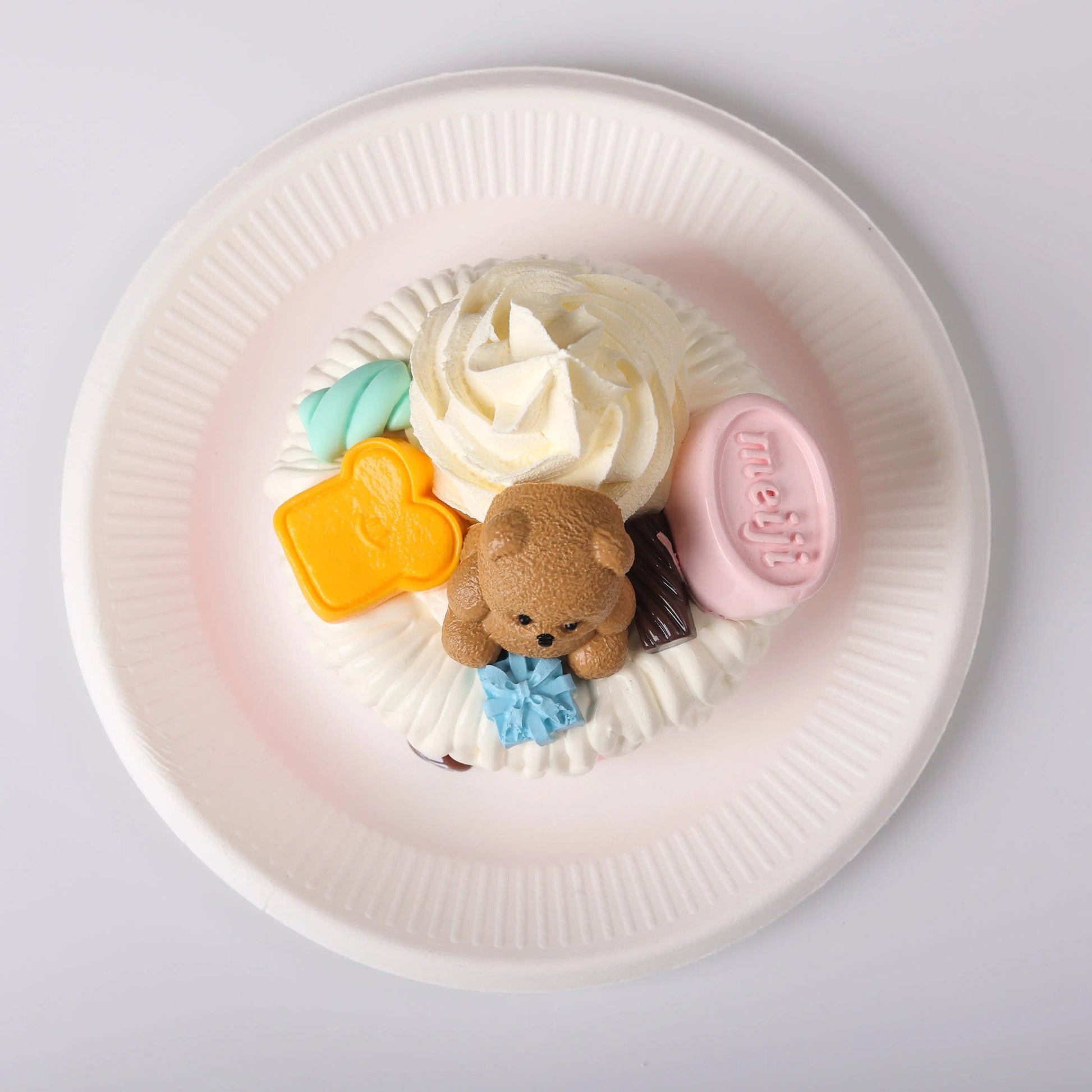CREAMY TREE Little Bear Party Cake Squishy Toy