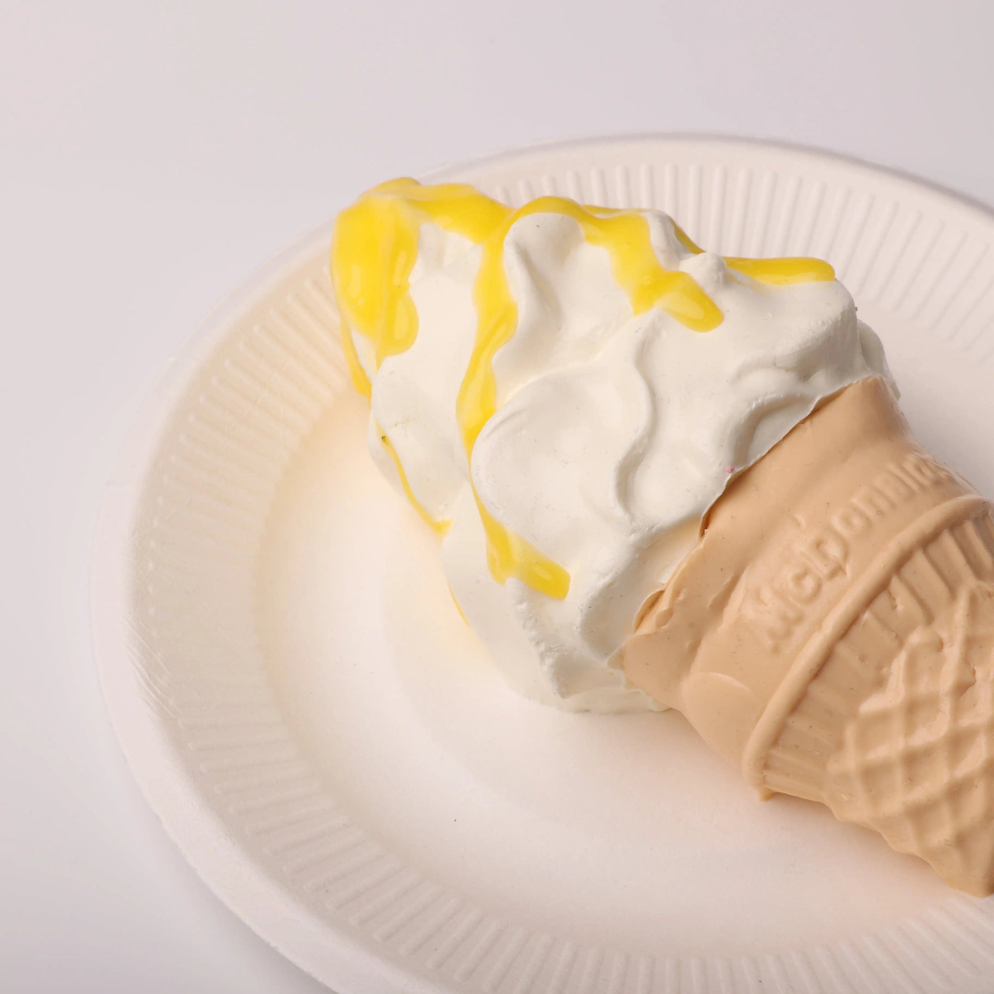 CREAMY TREE Mango Sauce Ice Cream Cone Squishy Toy