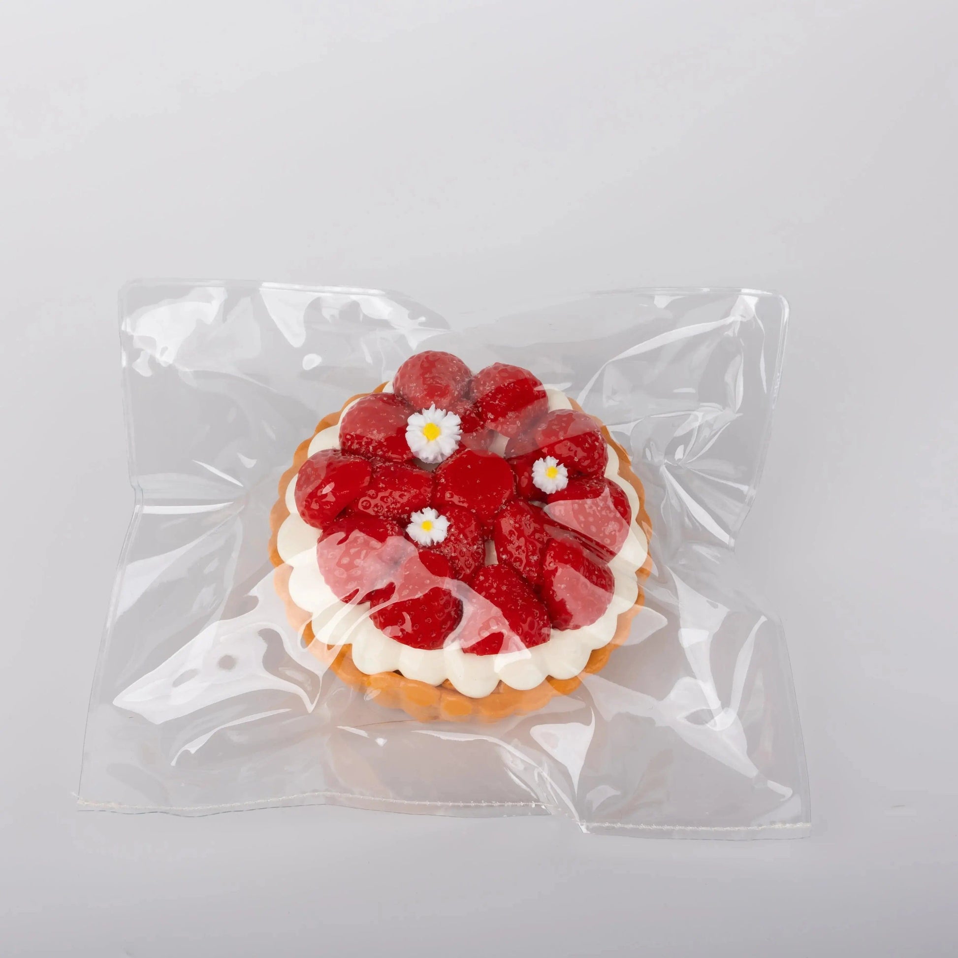 CREAMY TREE Sweet Strawberry Tart Squishy Toy