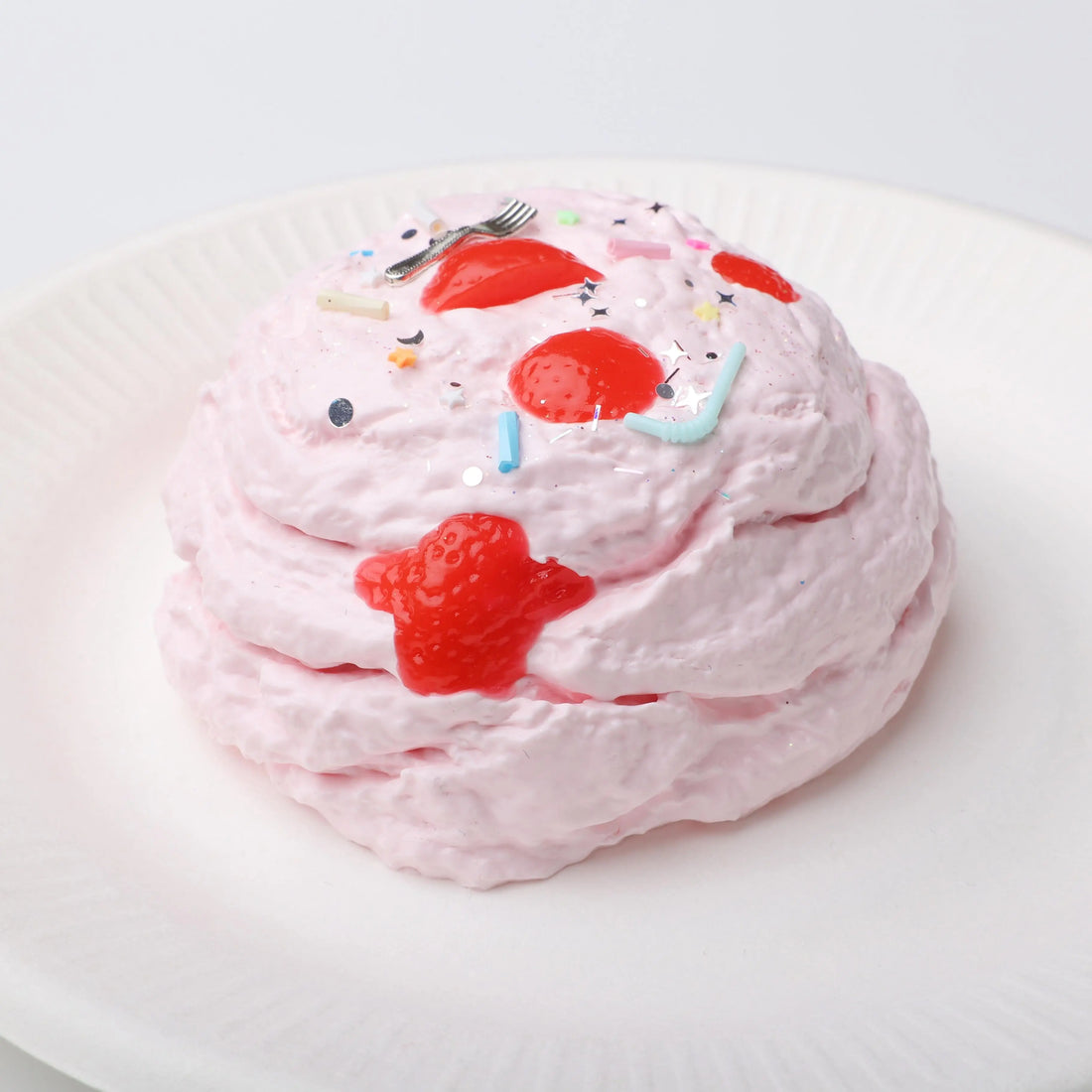 【CT179】Strawberry Ice Cream Ball Squishy Toy